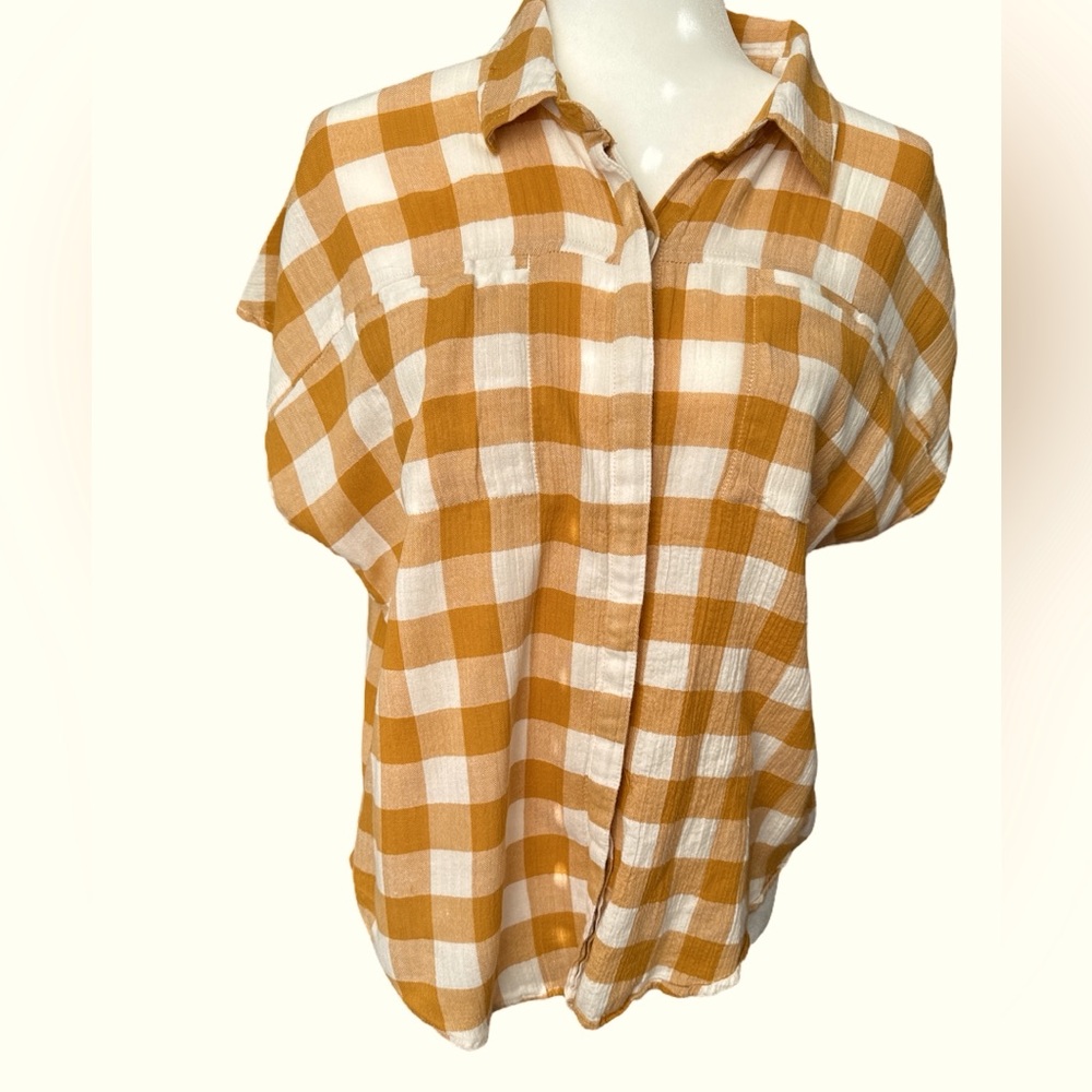 Lucky Brand, Caramel Plaid, Button Front, Cap Sleevee Top, Size Small/Petite